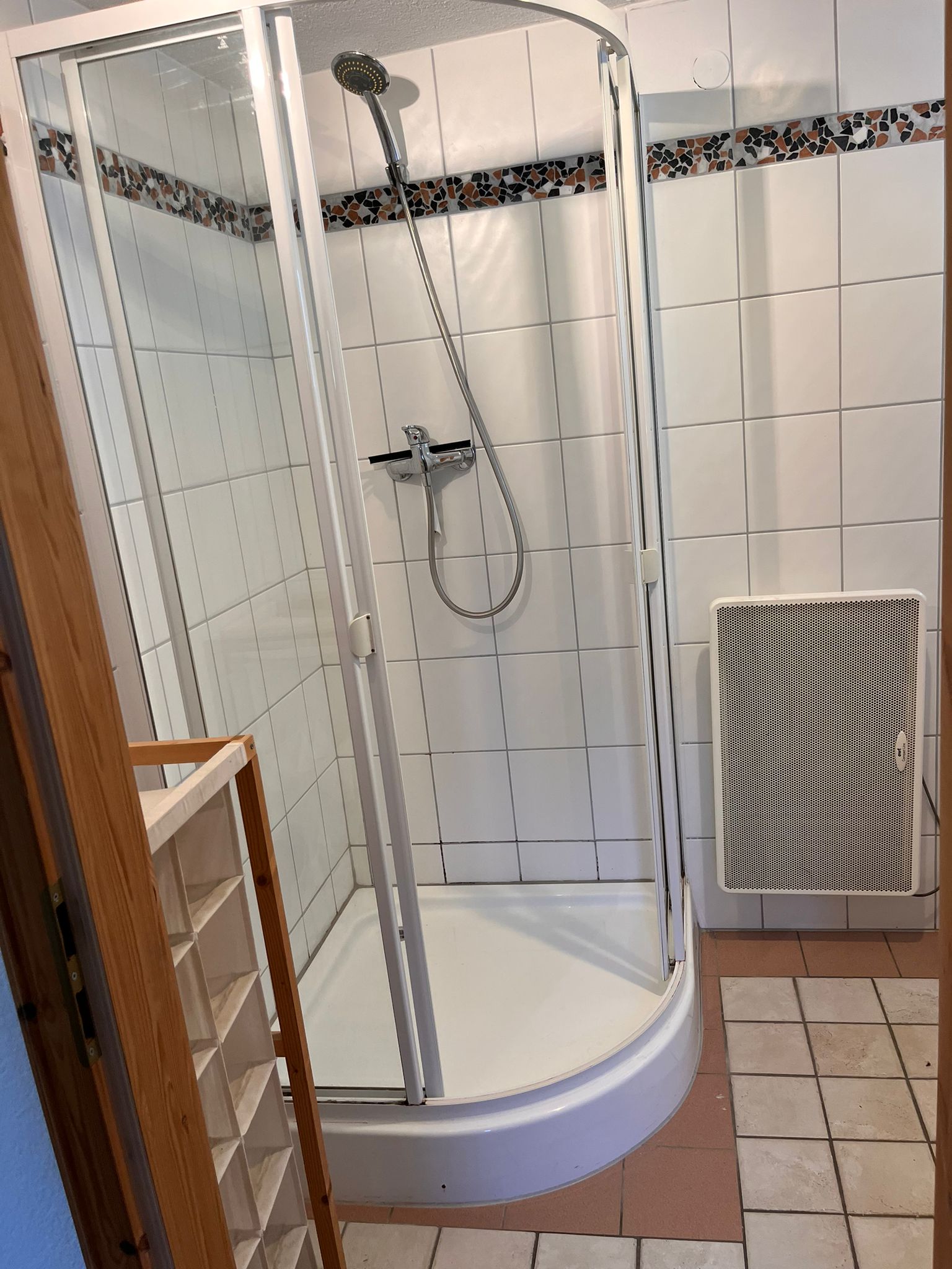 wohnung_25-3-bad-2.jpg